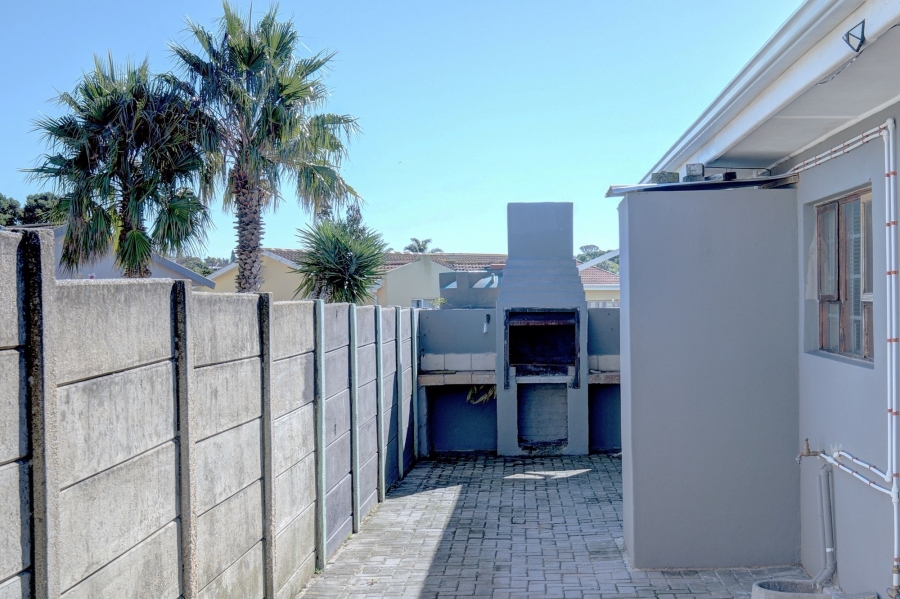 3 Bedroom Property for Sale in Sherwood Eastern Cape